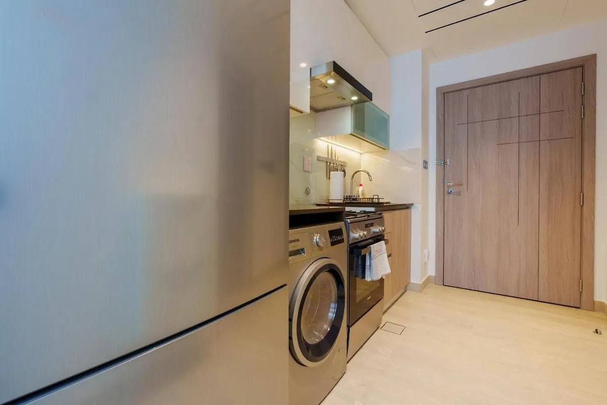 Live The Dream Studio Apartment In Me Do Re Jlt Dubai