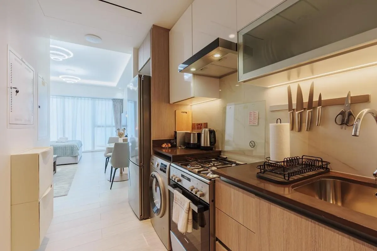 Live The Dream Studio Apartment In Me Do Re Jlt Dubai