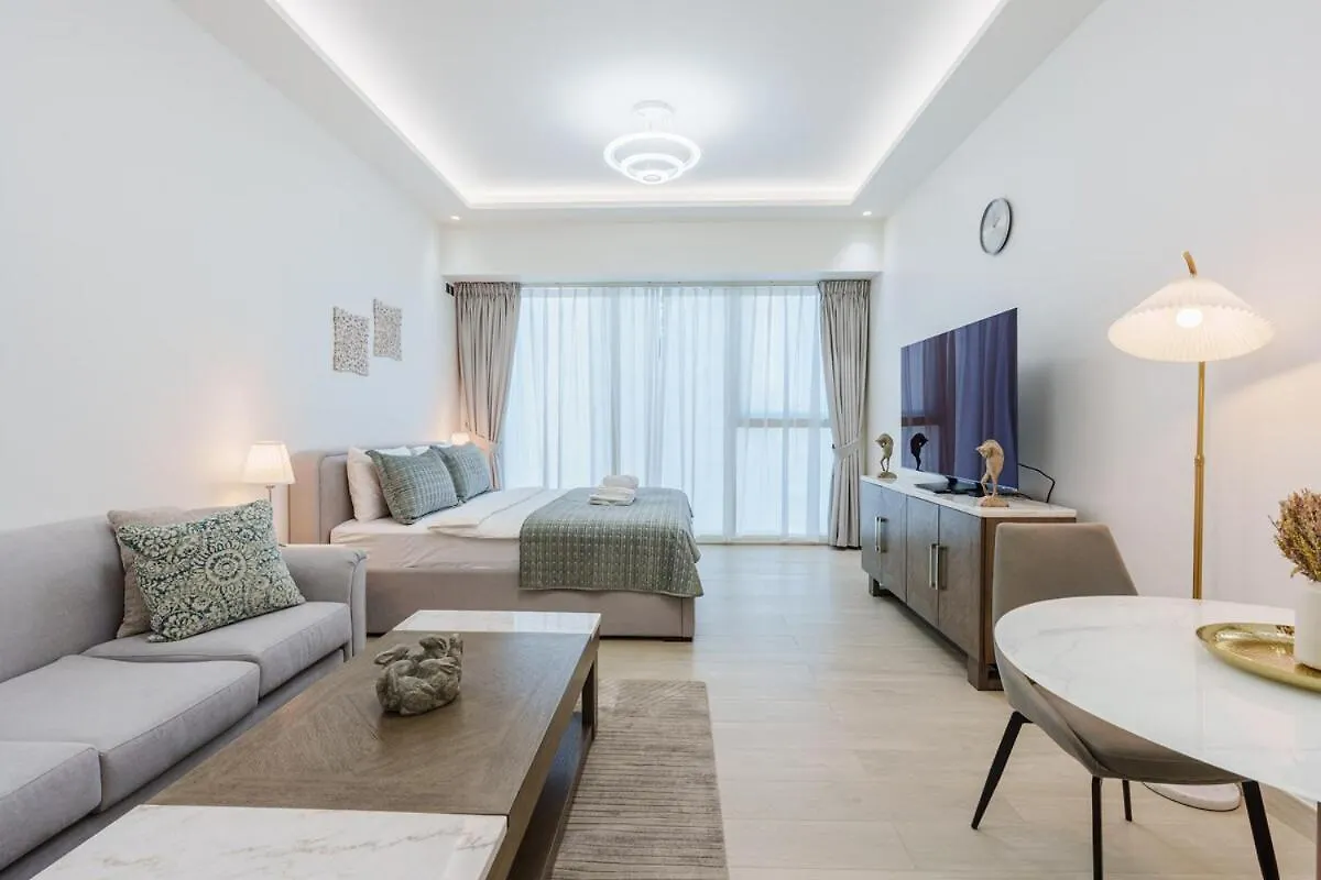 Live The Dream Studio Apartment In Me Do Re Jlt ドバイ